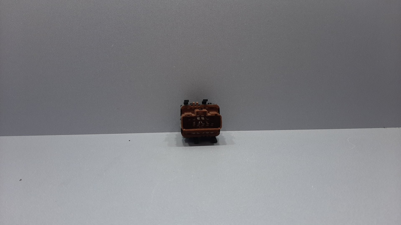 PREKIDACI PROZORA RENAULT SCENIC > 99-03 2650305
