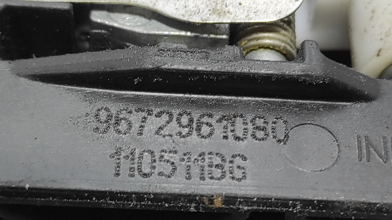 RUCKA VRATA PEUGEOT 308 > 07-11 9672961080
