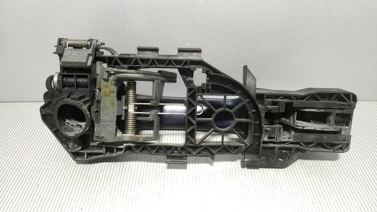 RUCKA VRATA VW PASSAT B7 > 10-14 3C0837885J