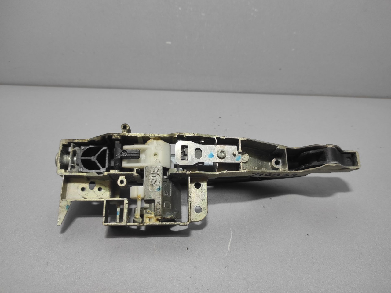 DIJELOVI RUCKA VRATA CITROEN C4 > 08-10 9682508080