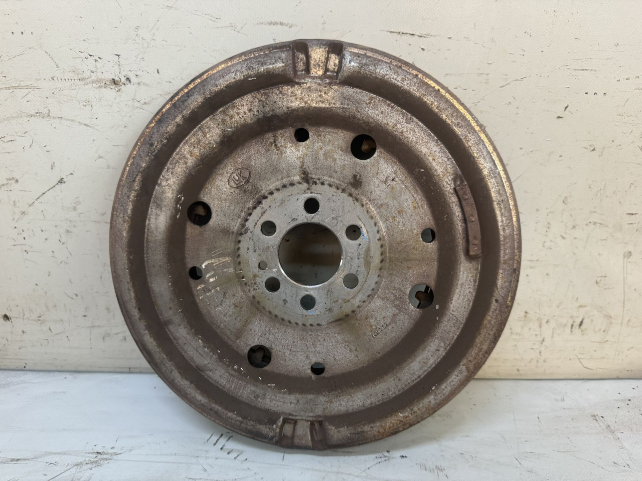 DIJELOVI ZAMAJAC VW GOLF 7 > 12-16 03F105266C