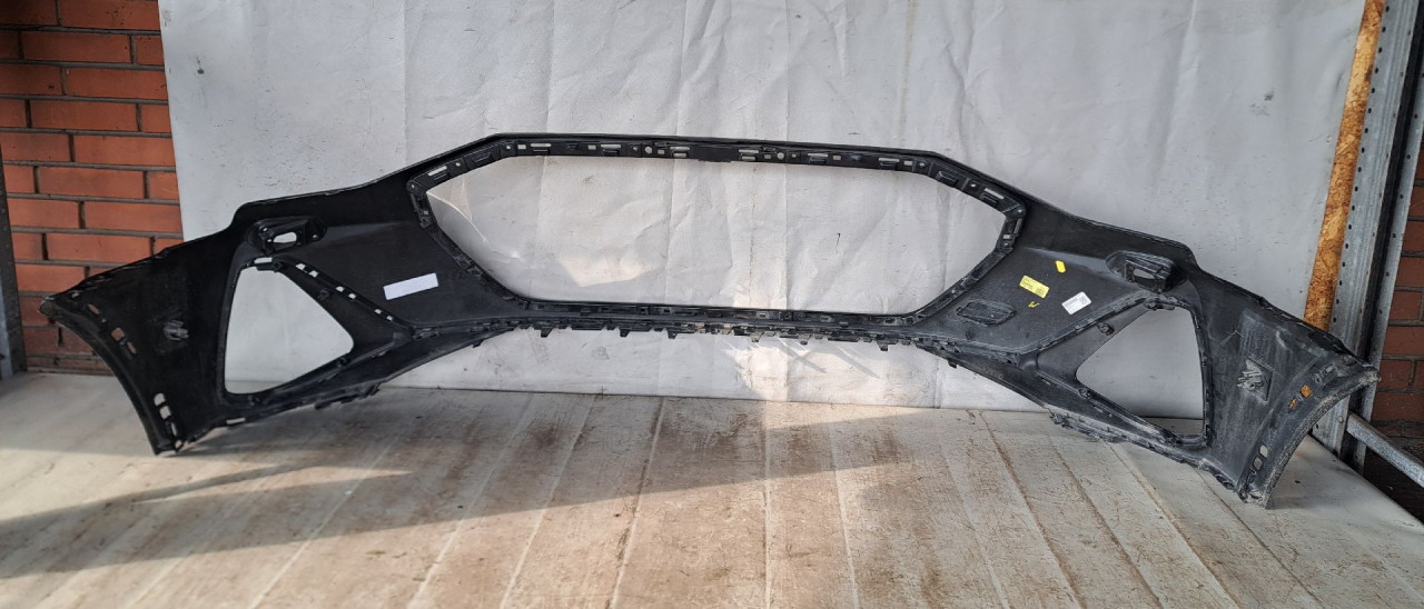 DIJELOVI BRANIK AUDI E-TRON > 18- 4KE807437C