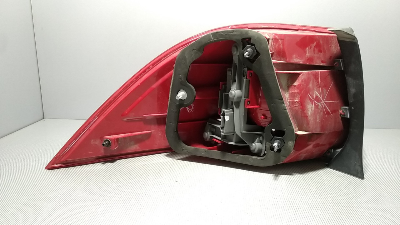 STOP SVJETLO VW GOLF 5 SW > 07-09 1K9945096A