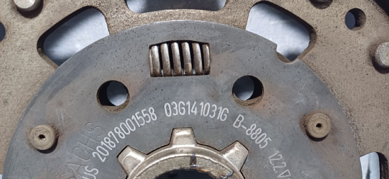 DIJELOVI LAMELA VW PASSAT B6 > 05-10 03G141031G