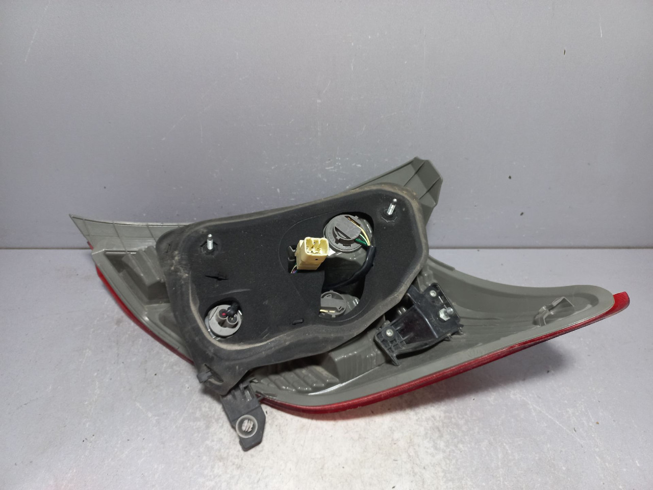 STOP SVJETLO TOYOTA YARIS > 11-14 815610D370