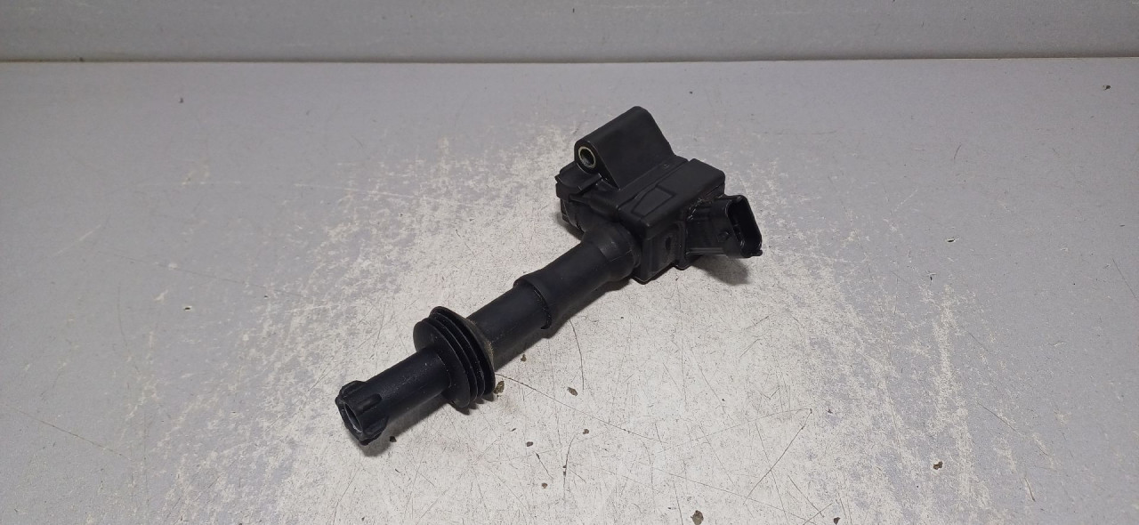 DIJELOVI BOMBINA PEUGEOT 208 > 19- 9808653680