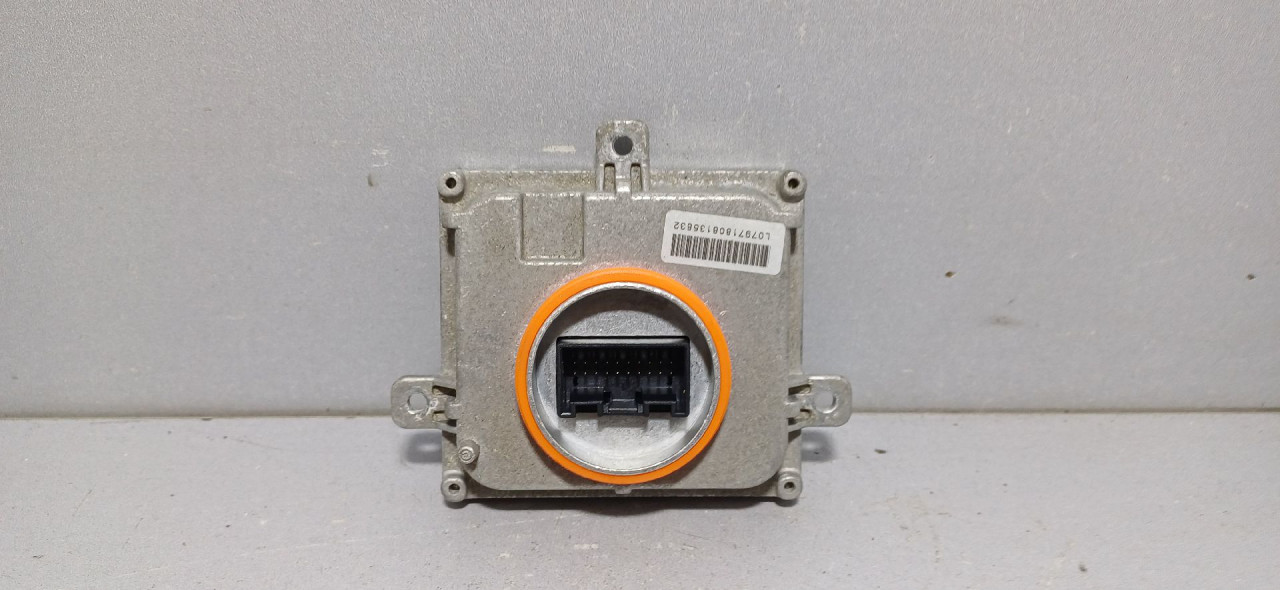DIJELOVI BALAST FARA SKODA SUPERB > 19- 4G0907397Q
