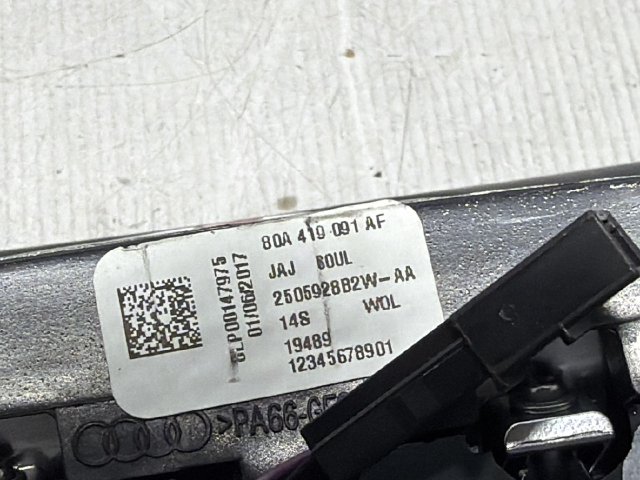 DIJELOVI VOLAN AUDI Q5 (FY) > 17 - 20  3.0 80A419091AF