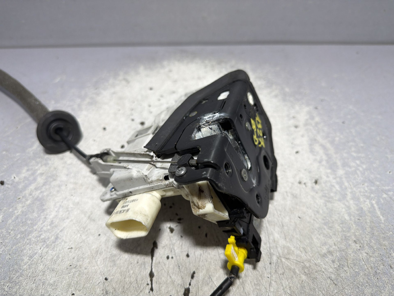 DIJELOVI BRAVA VRATA VW POLO > 09-14 1.6 5K4839016R