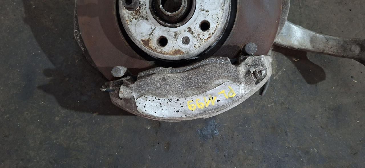 DIJELOVI KOCIONA KLJESTA AUDI A4 (B9) > 15-18 8W05CA