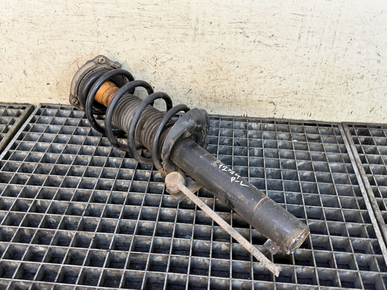 DIJELOVI AMORTIZER VW TIGUAN > 11-15 2.0 5N0413031BF