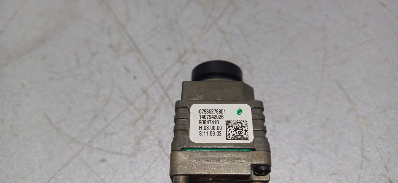 DIJELOVI KAMERA BMW X4 (F26) > 13-18 90847410