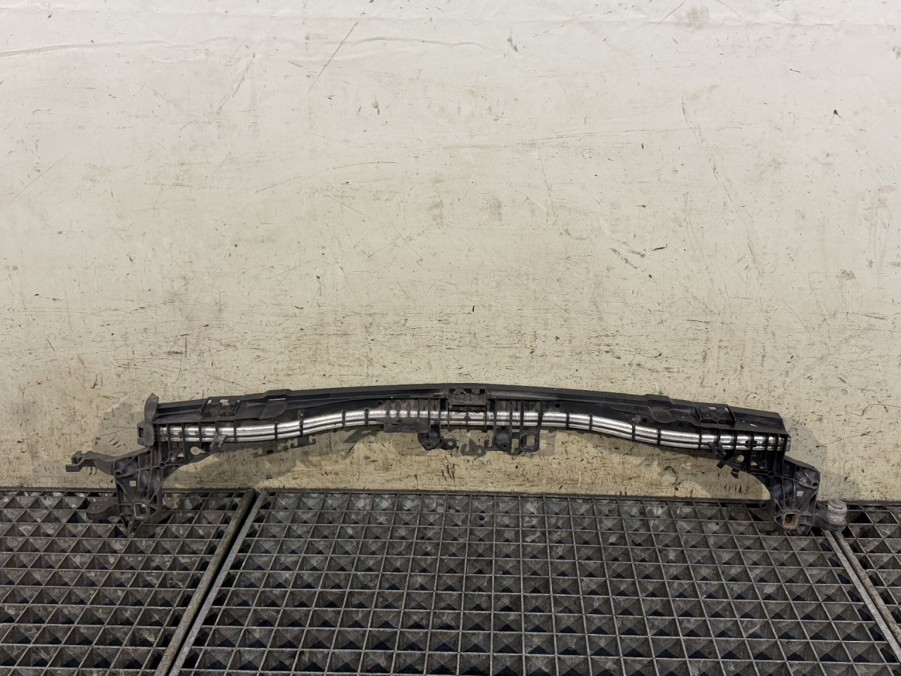 NOSAC MERCEDES E KLASA (W213/S213) > 16-23 A2136201701