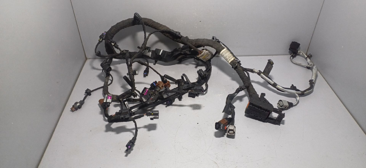 DIJELOVI INSTALACIJA SKODA KODIAQ > 21- 05L972610K