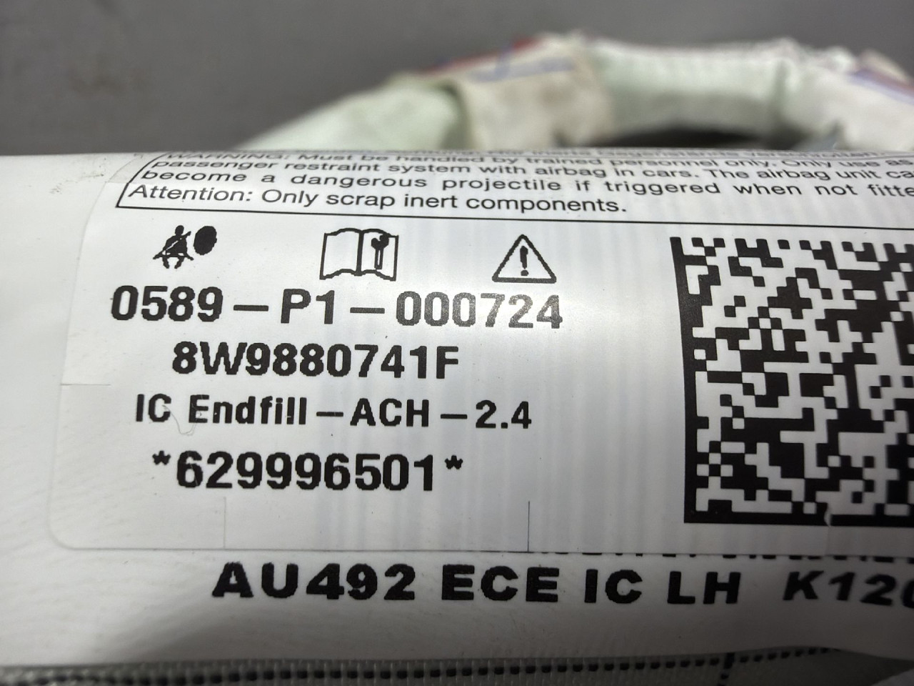 DIJELOVI KROVNI AIRBAG AUDI A4 (B9) > 19- 2.0 8W9880741F