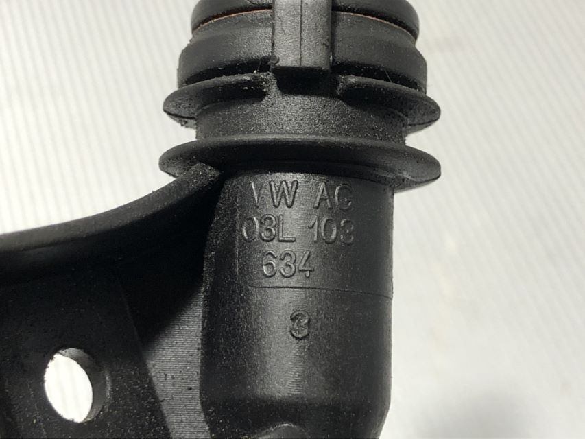 DIJELOVI SIPKA ULJA AUDI A4 (B8) > 07-11 03L103634
