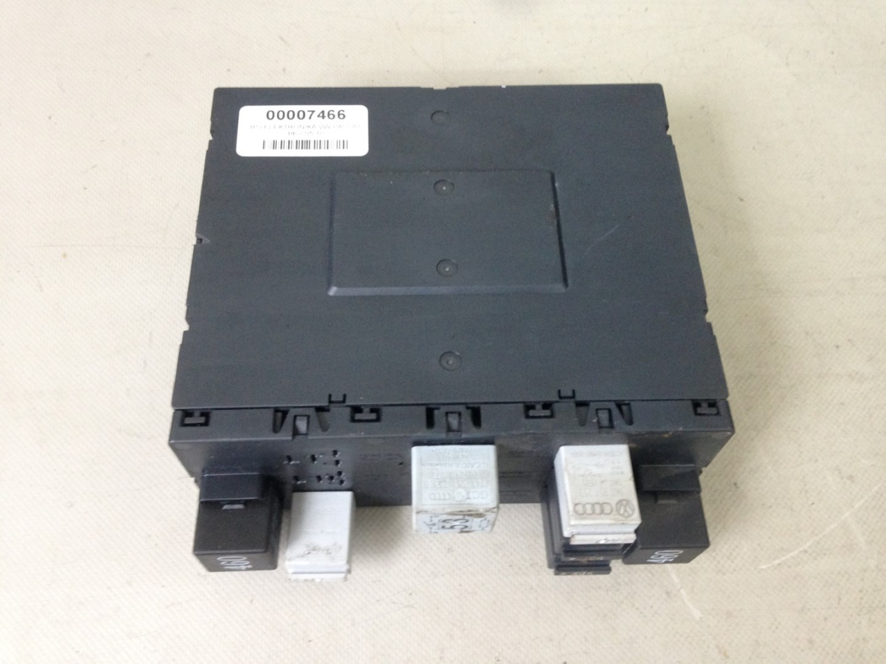 ELEKTRONIKA MODUL VW PASSAT B6 > 05-10 3C0937049AJ 3C0937049AJ