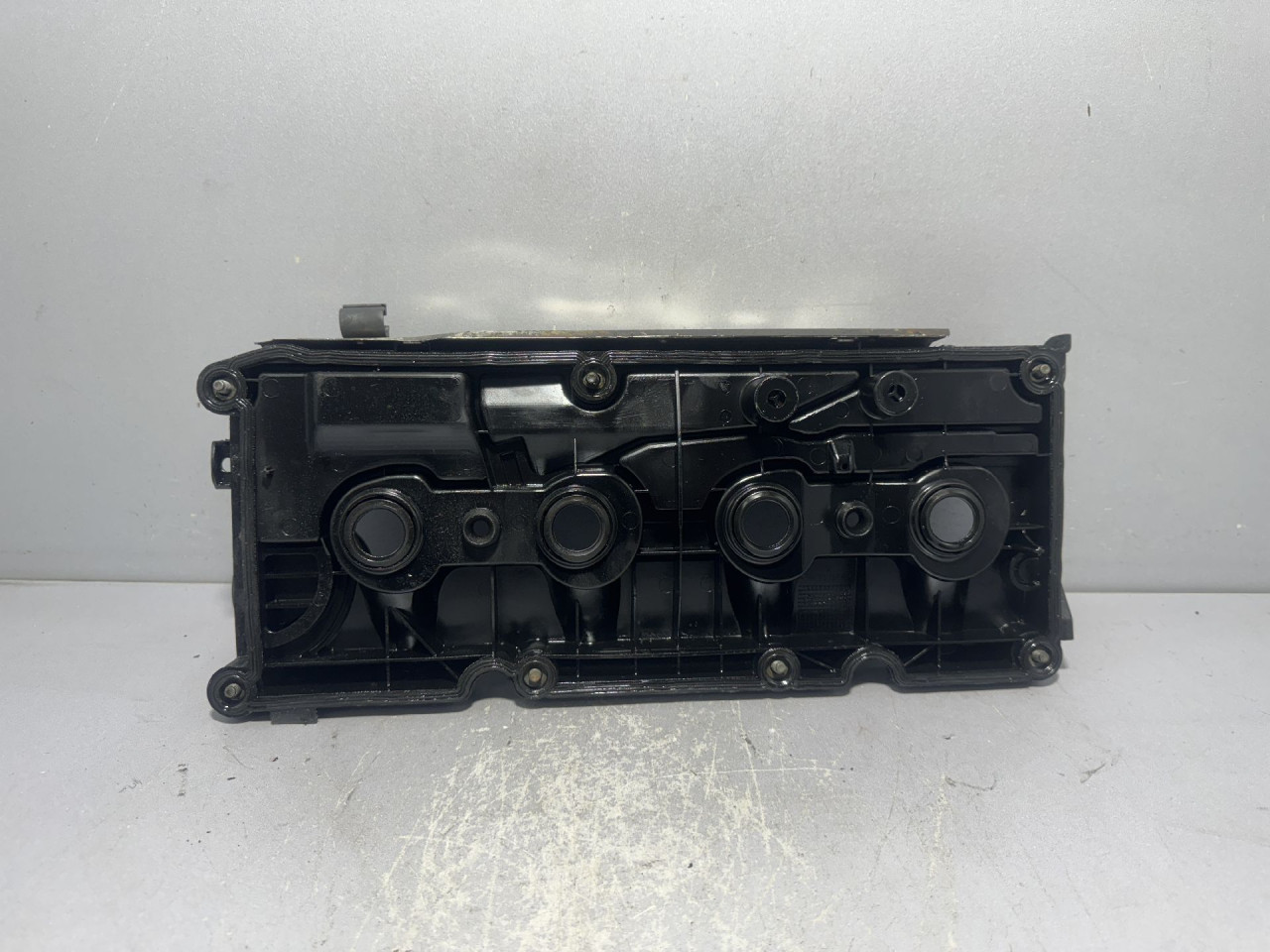 DIJELOVI DEKLO SKODA SUPERB > 15-19 03L103469S