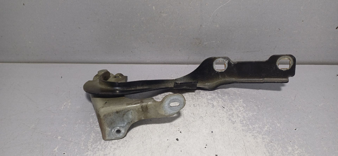 SKARE OD HAUBE PEUGEOT 308 > 17-21 9677784900