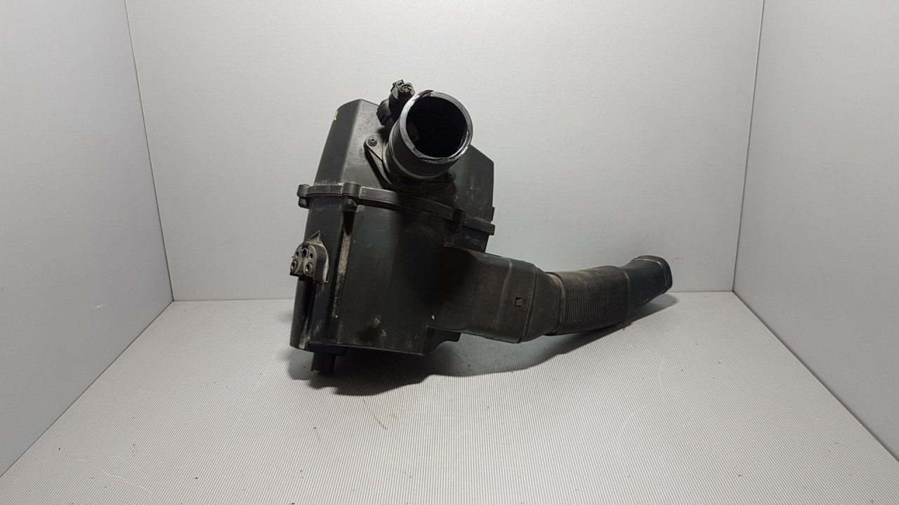 KUCISTE FILTERA ZRAKA VW POLO > 09-14 6R0129601C