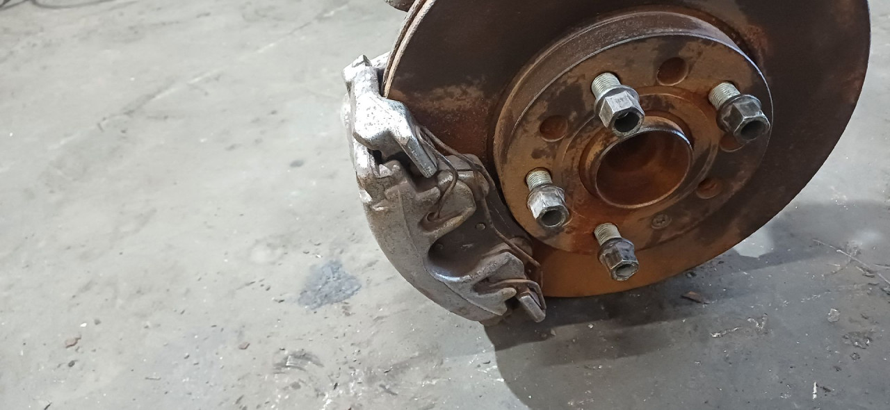 DIJELOVI KOCIONA KLJESTA AUDI A3 > 03-08 2.0 1K0615123E