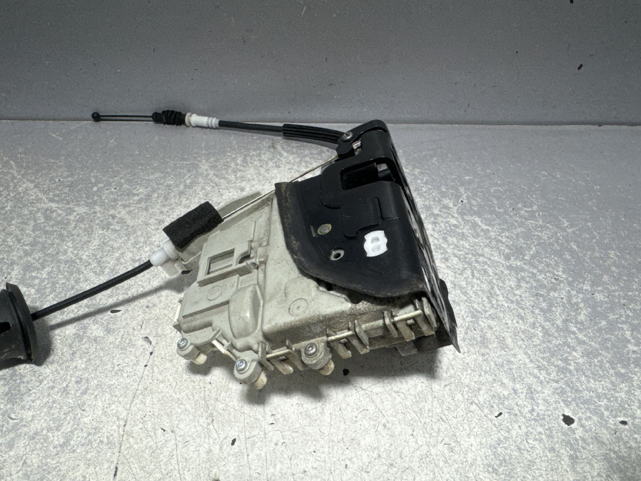 BRAVA VRATA AUDI A4 (B8) > 12-15 8J2837015C