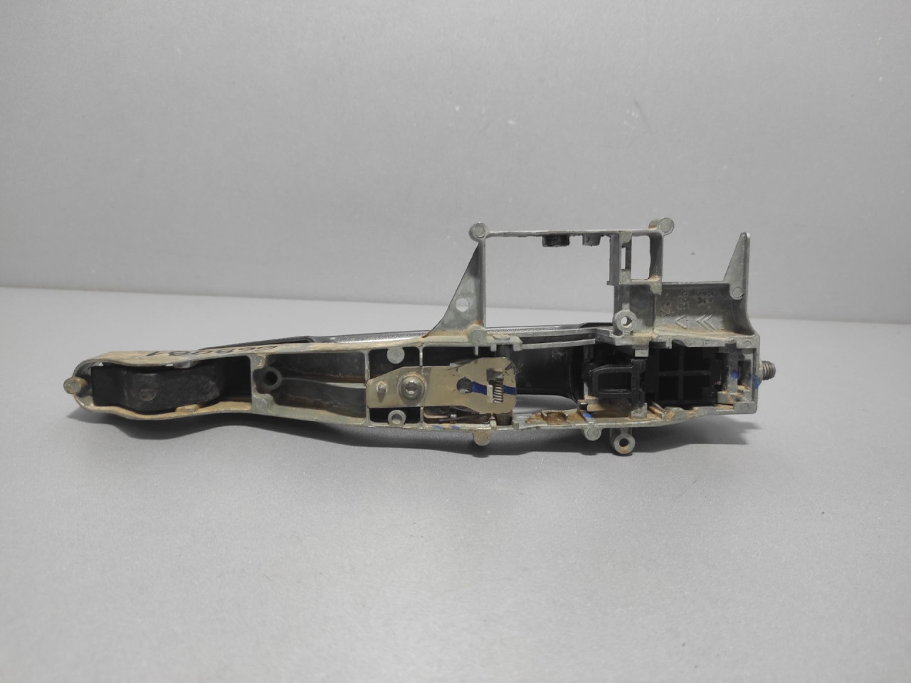RUCKA VRATA PEUGEOT 2008 > 16-19 9680168580