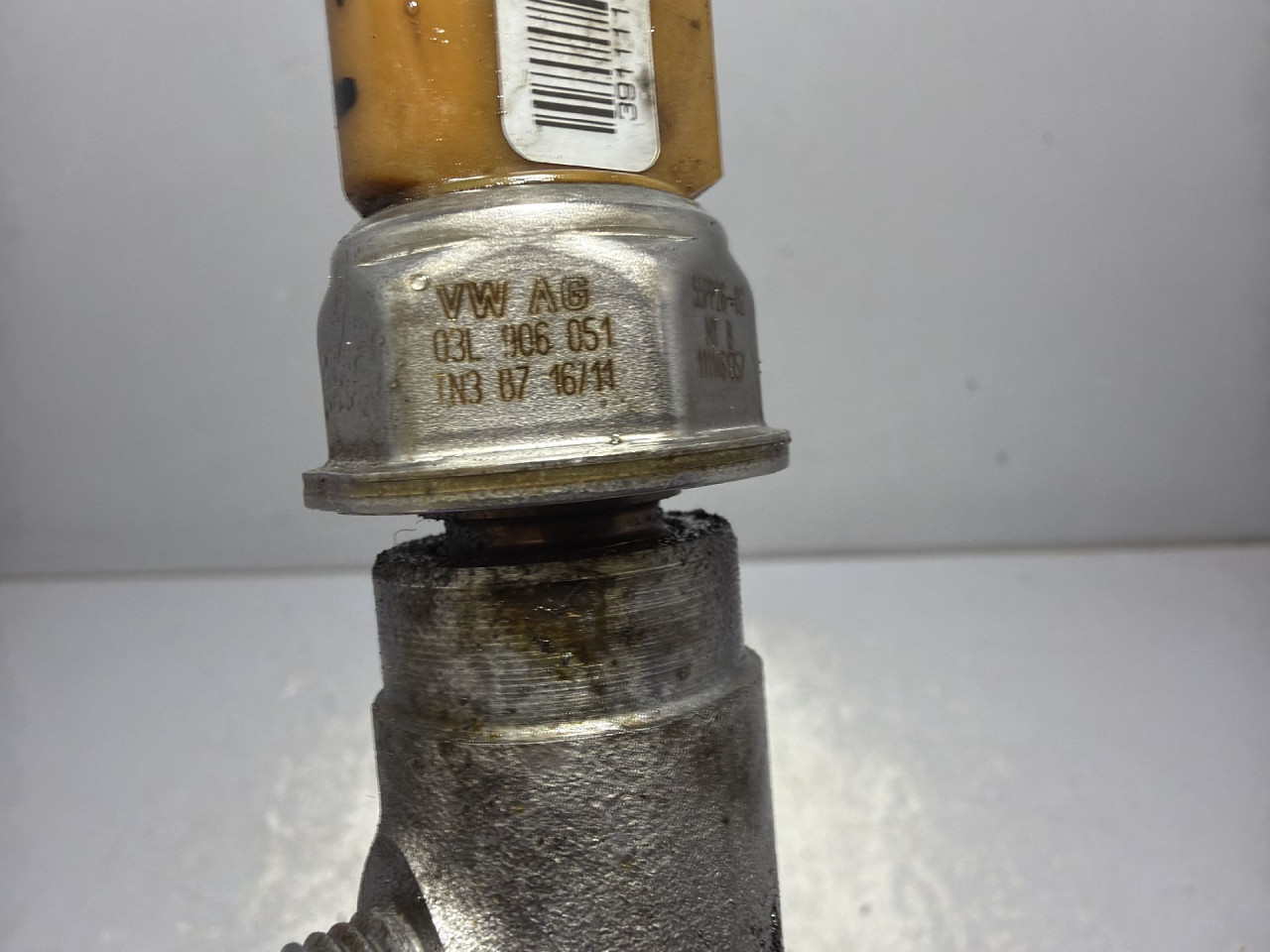 DIJELOVI SENZOR PRITISKA GORIVA VW TOURAN > 10-15 1.6 03L906051