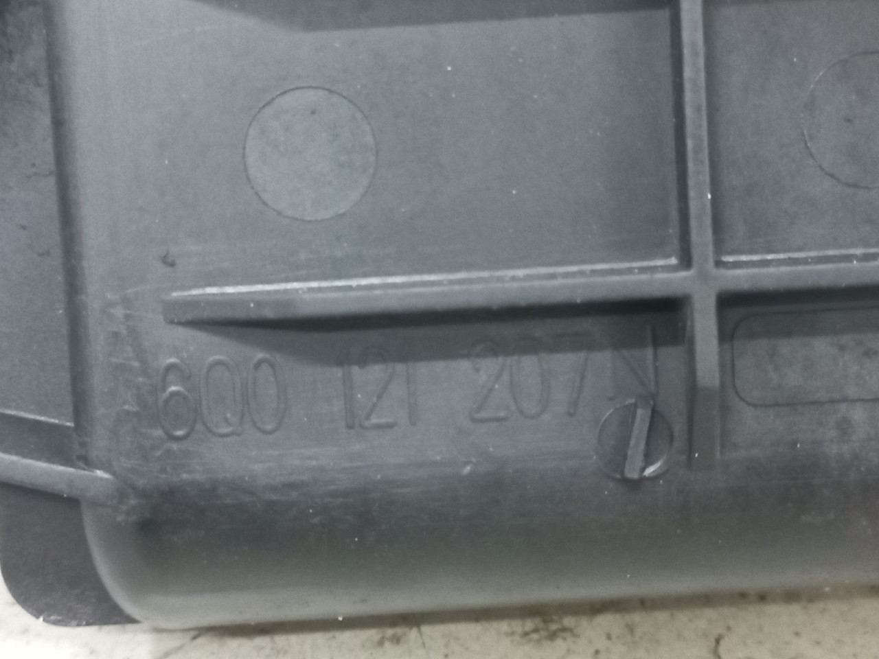 DIJELOVI NOSAC VENTILATORA SKODA FABIA > 07-10 1.4 6Q0121207N