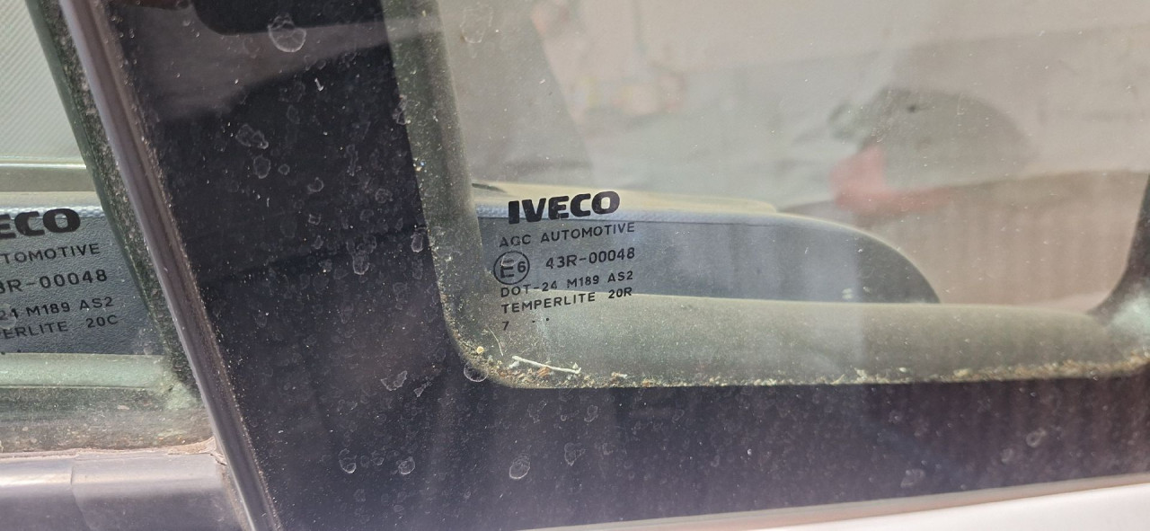 DIJELOVI STAKLO IVECO DAILY > 14- 3.0