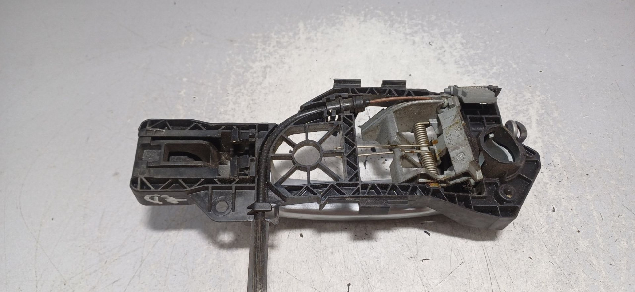 RUCKA VRATA VW PASSAT B6 > 05-10 3C0837886J