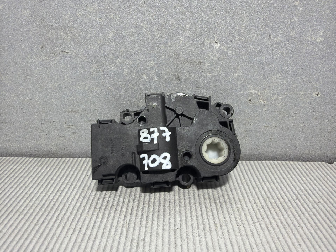 DIJELOVI MOTORIC KLAPNE AUDI Q5 (FY) > 17 - 20  3.0 EGP0001
