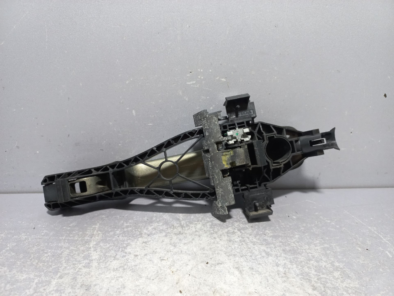 DIJELOVI RUCKA VRATA VOLVO V70 > 14-16 30784203