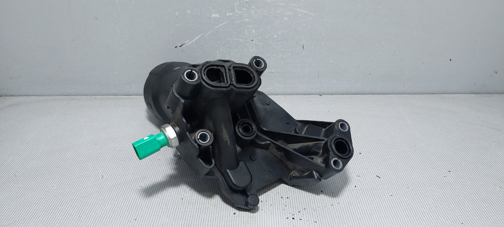KUCISTE FILTERA ULJA AUDI A4 (B9) > 15-18 03N115389N