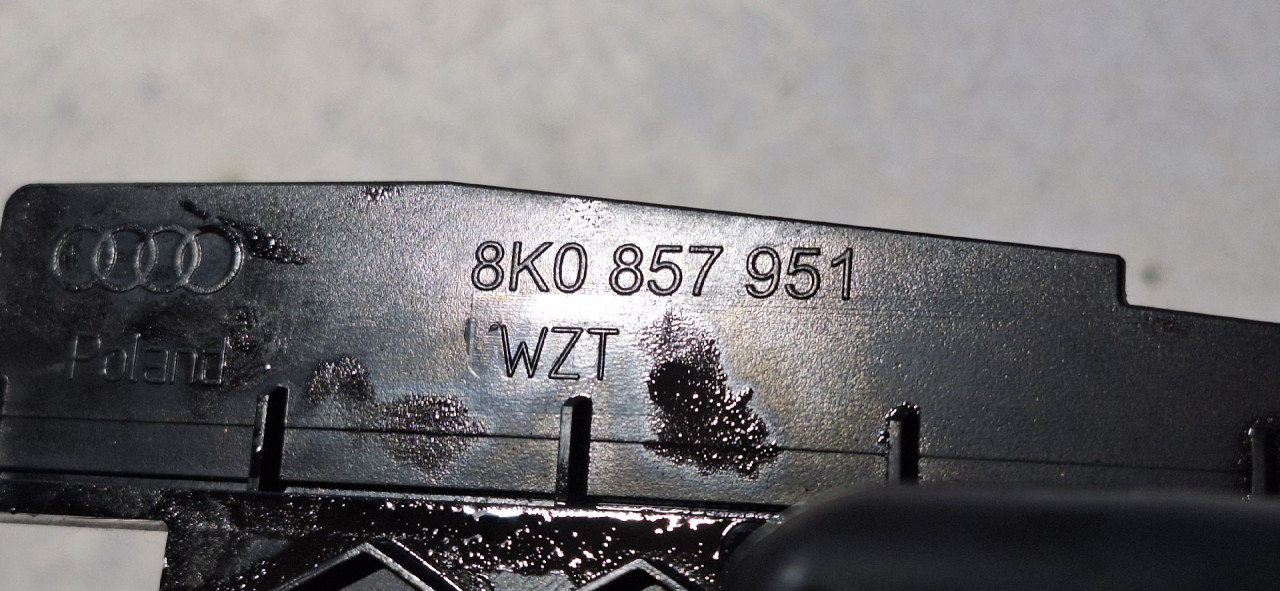 DIJELOVI PEPELJARA AUDI A5 (8T) SPORTBACK > 07-11 8K0857951