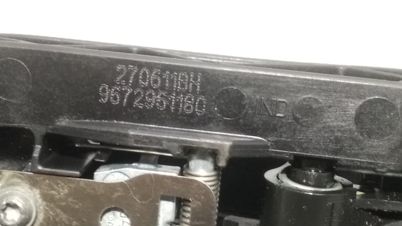 RUCKA VRATA PEUGEOT 2008 > 13-16 9672961180