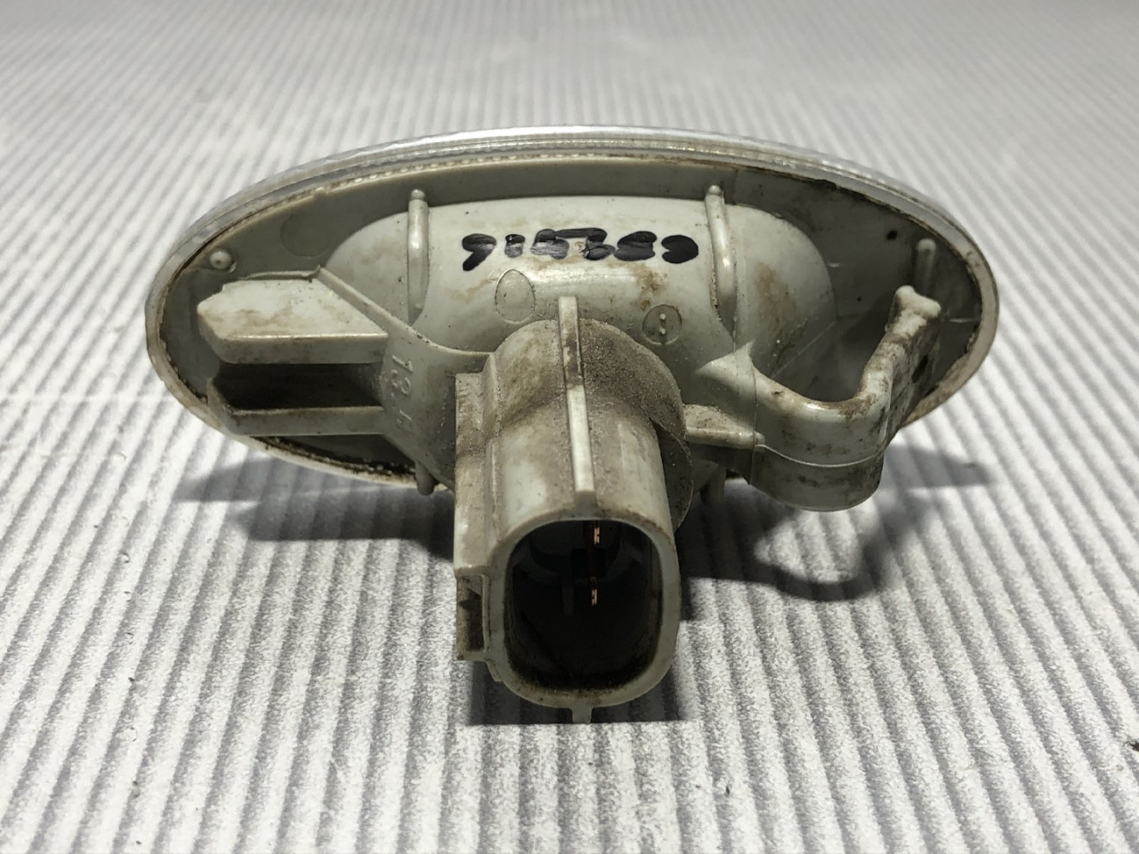 DIJELOVI ZMIGAVAC MAZDA 3 > 03-07 E13010635