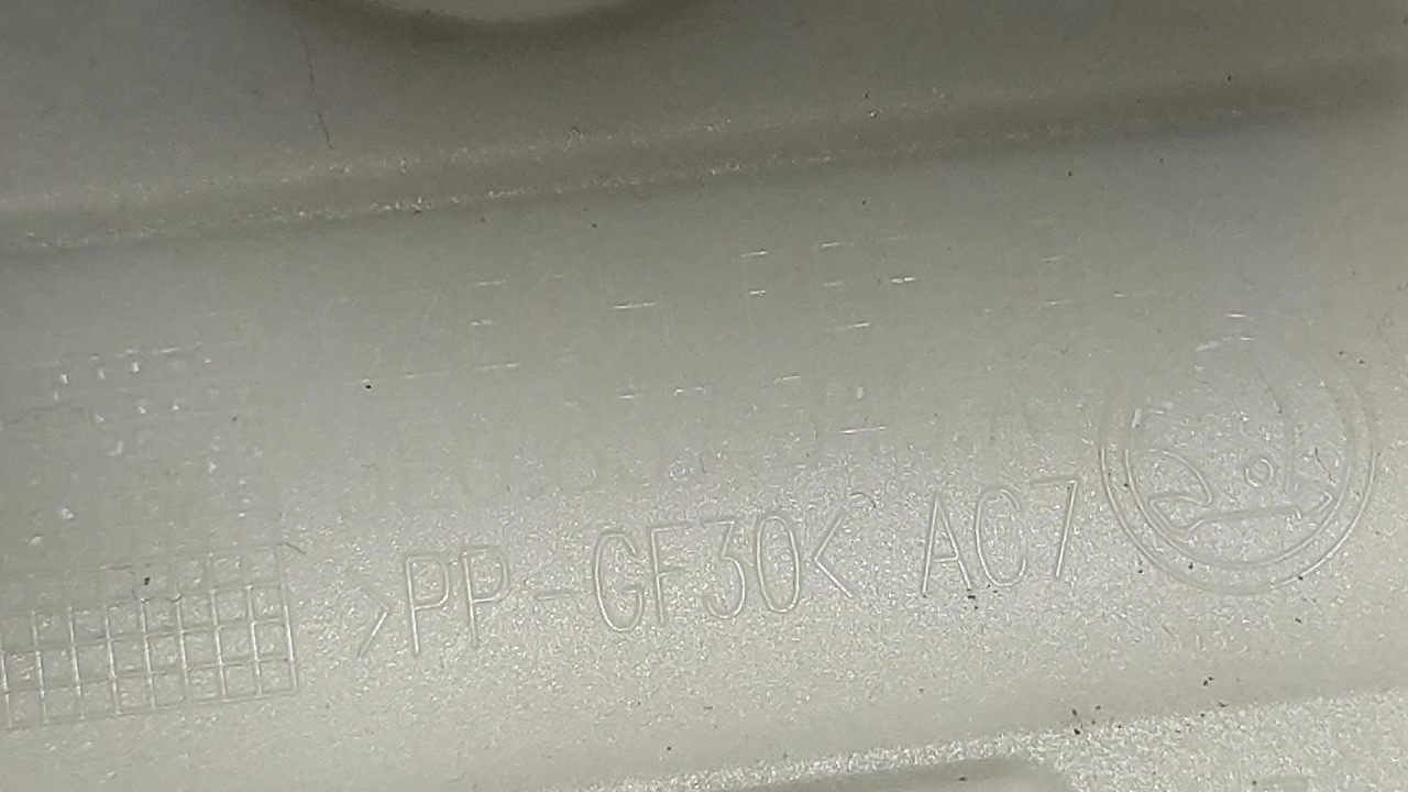 DIJELOVI RUCKA VRATA SKODA FABIA > 14- 5E0837349A
