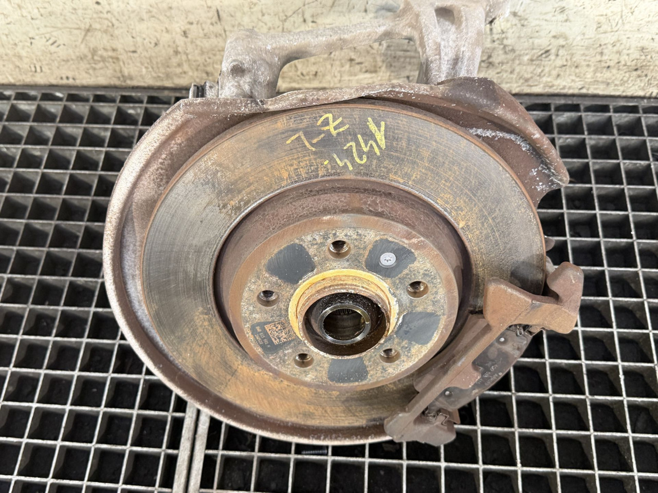 DIJELOVI KOCIONI DISK AUDI Q5 > 12-16 2.0 8W0615601H
