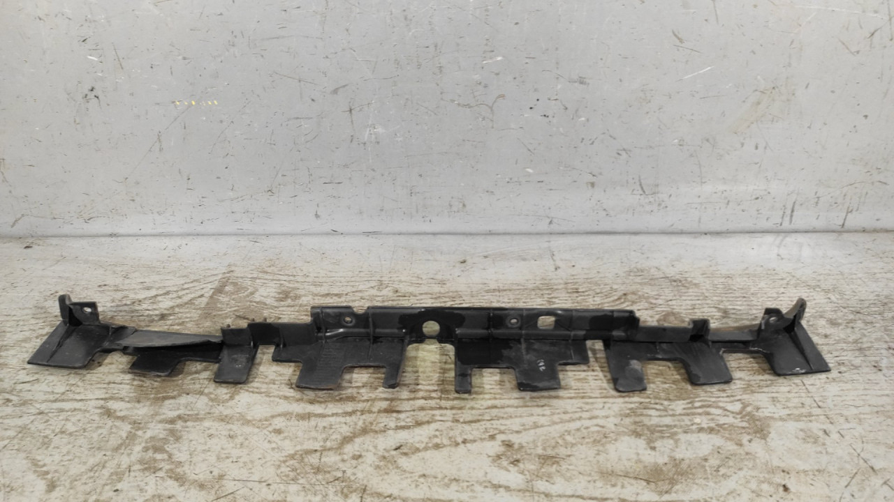 PLASTIKA BRANIKA HYUNDAI I20 > 08-12 86571-1J000