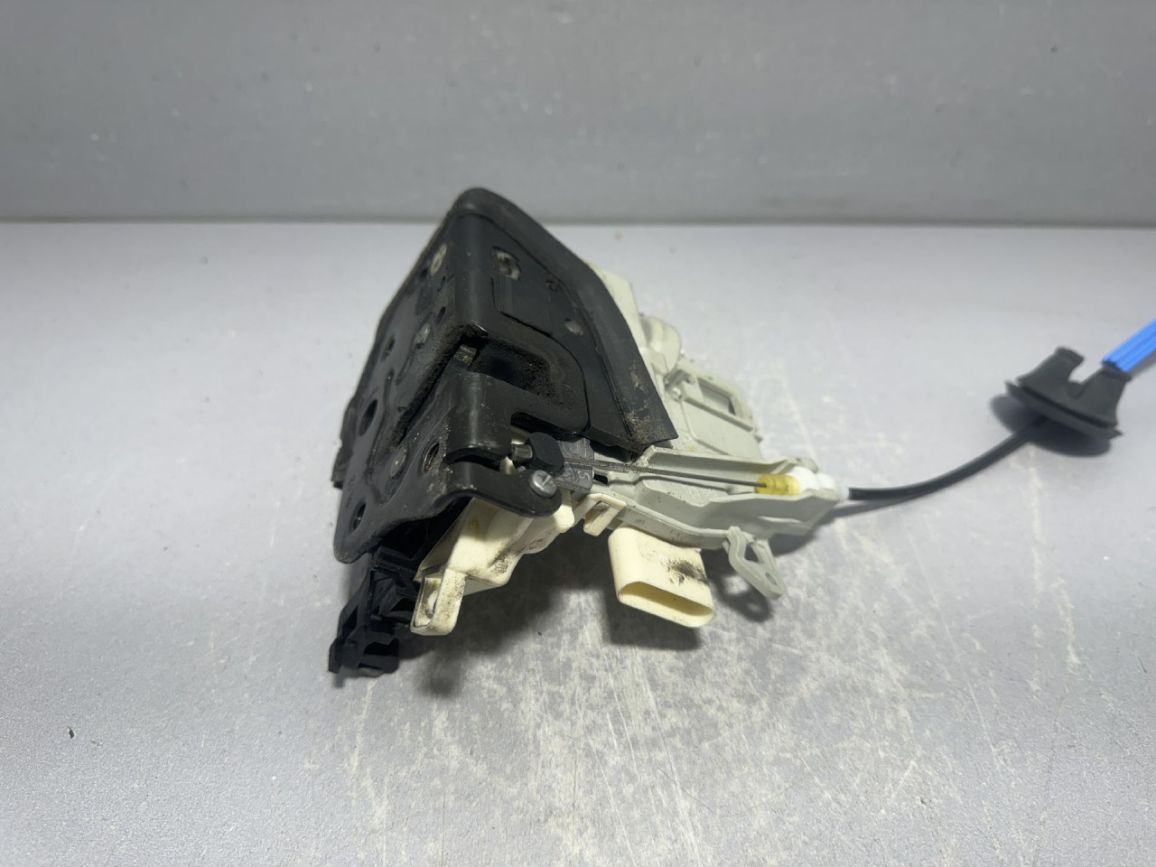 BRAVA VRATA AUDI A4 (B8) > 12-15 8J2837015C