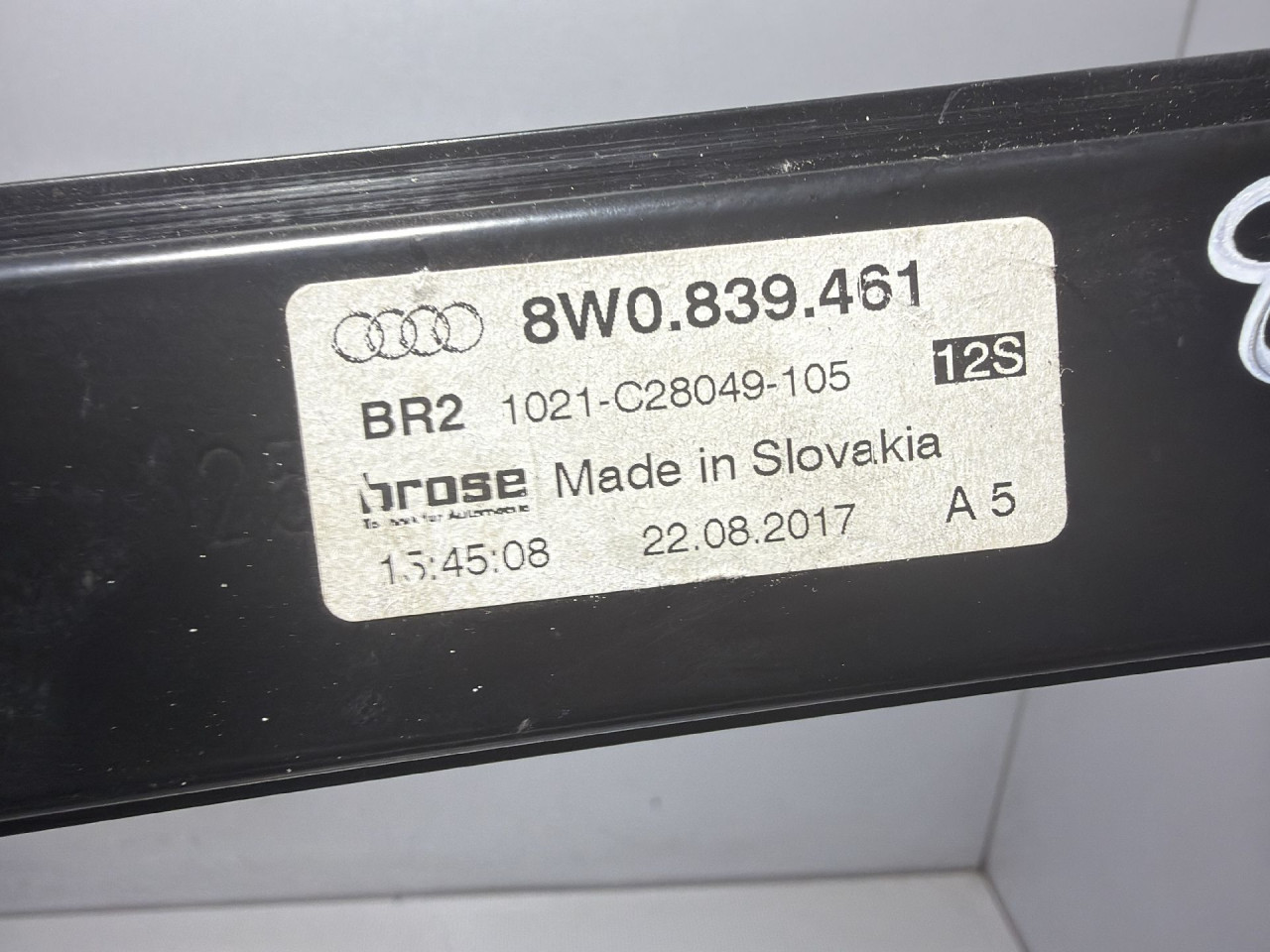 ELEKTRO PODIZAC STAKLA AUDI A4 (B9) > 15-18 8W0839461