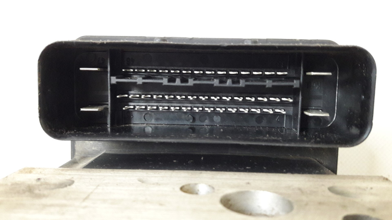 ABS ELEKTRONIKA FORD FOCUS > 01-05 2M512M110EB 10092501