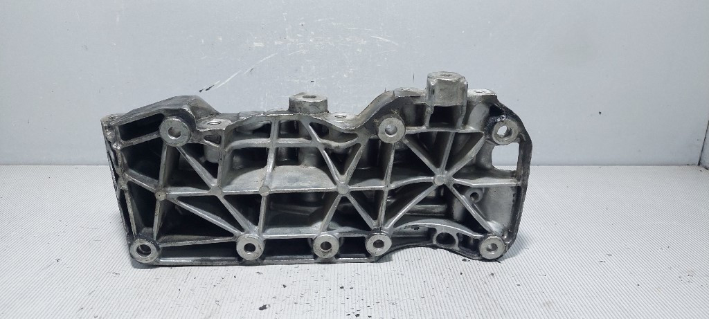 NOSAC ALTERNATORA BMW SERIJA 1 (F20/F21) > 11-15 1168506863