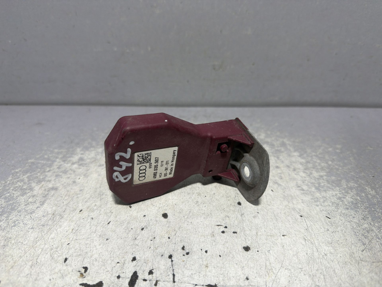 DIJELOVI ANTENA AUDI A6 4K > 18- 4M0035507