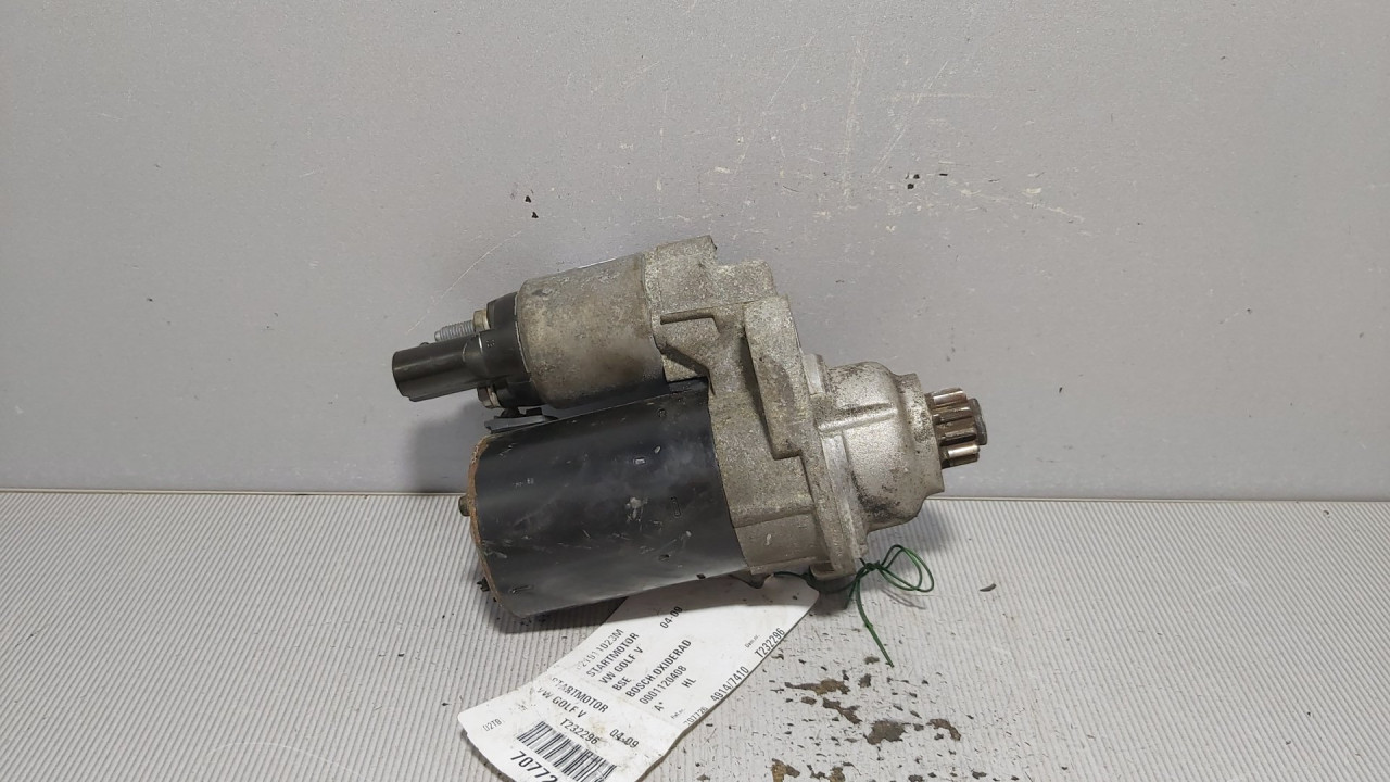 DIJELOVI ALNASER VW GOLF 5 > 03-08 021911023M