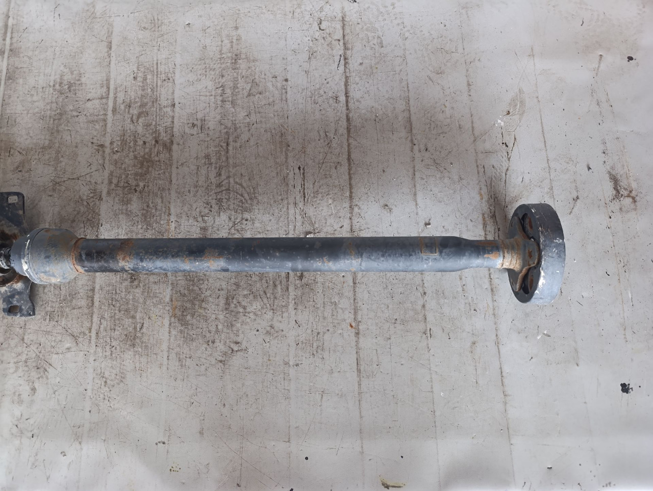 DIJELOVI KARDAN VW PASSAT B8 > 14-19