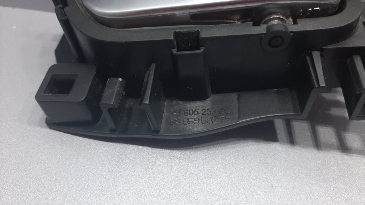 UNUTRASNJA RUCKA VRATA CITROEN C5 > 01-04 9660525380