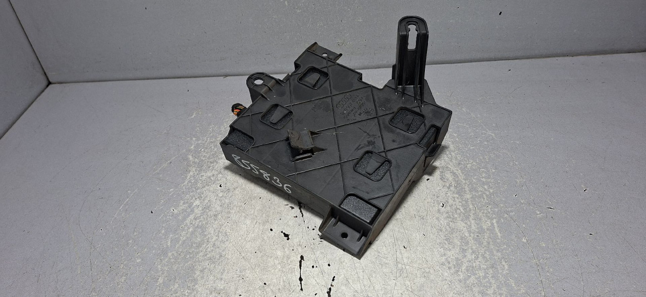 DIJELOVI BCM ELEKTRONIKA AUDI A4 (B8) > 12-15 8K0907064GC