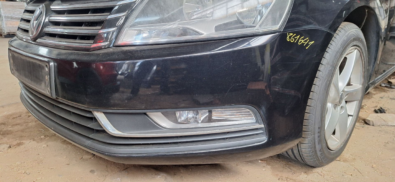DIJELOVI BRANIK VW PASSAT B7 > 10-14 1.6 3AA807221GRU